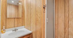5113 Ridgewood Drive, Kansas City, MO 64151