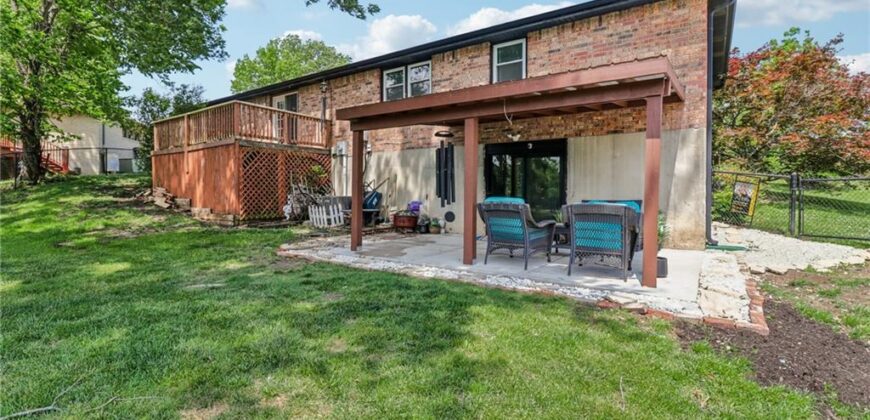 5113 Ridgewood Drive, Kansas City, MO 64151