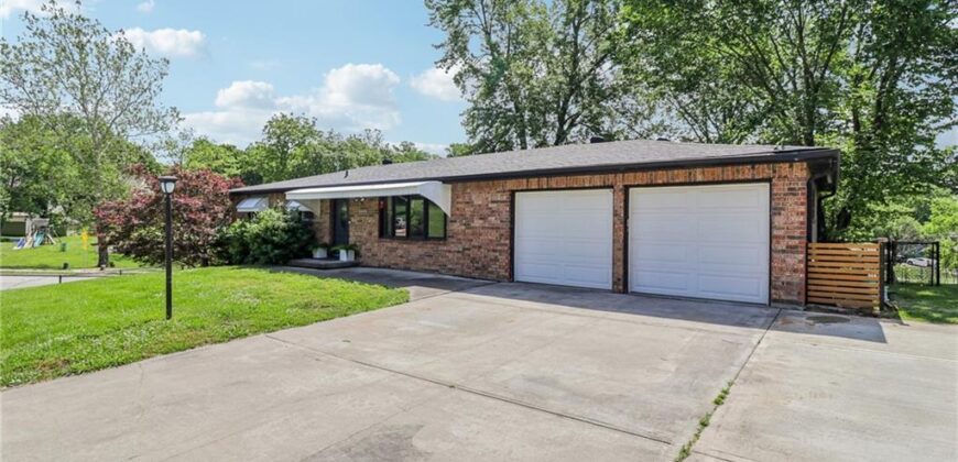 5113 Ridgewood Drive, Kansas City, MO 64151