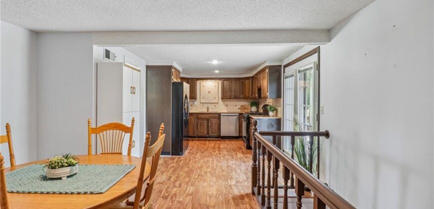 5113 Ridgewood Drive, Kansas City, MO 64151
