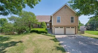 1007 NE 106th Court, Kansas City, MO 64155