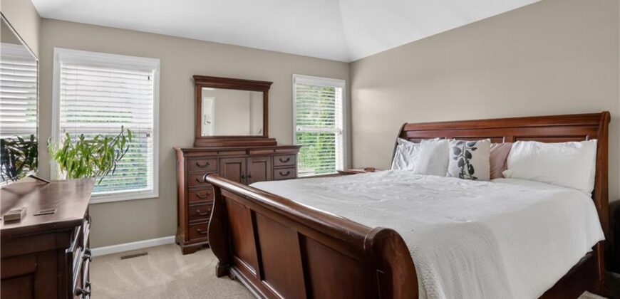 13300 N Copper Ridge Drive, Platte City, MO 64079