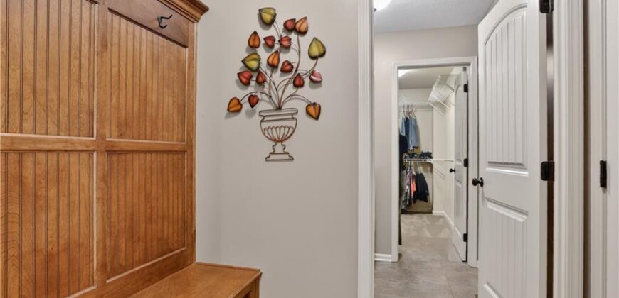 13300 N Copper Ridge Drive, Platte City, MO 64079