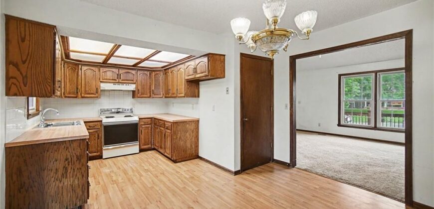1100 NE 115th Street, Kansas City, MO 64155