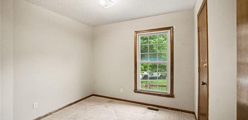 1100 NE 115th Street, Kansas City, MO 64155