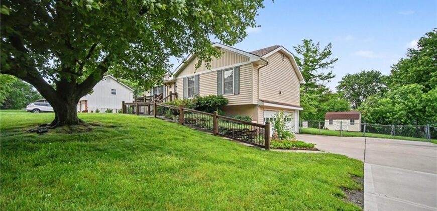 1100 NE 115th Street, Kansas City, MO 64155