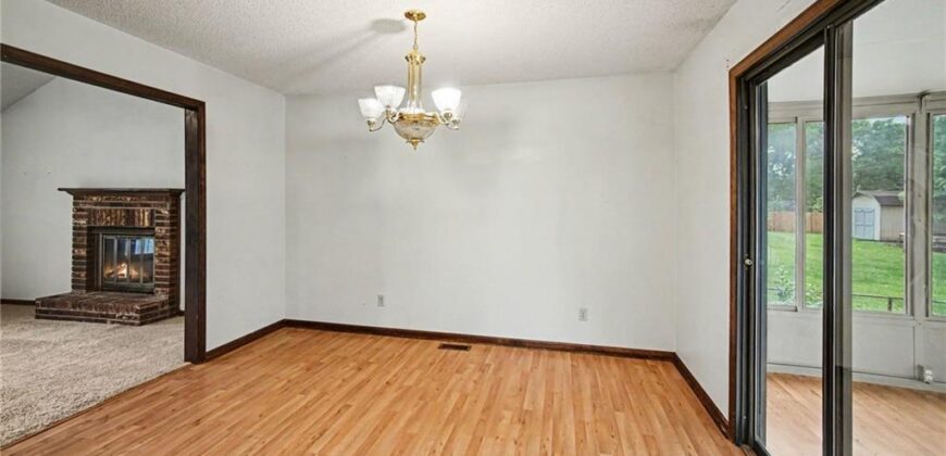 1100 NE 115th Street, Kansas City, MO 64155