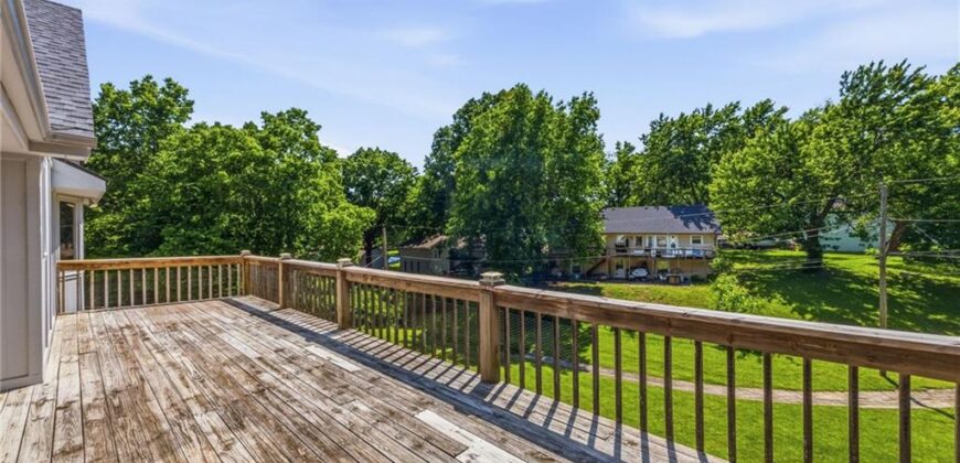 5308 N Wyandotte Street, Gladstone, MO 64118