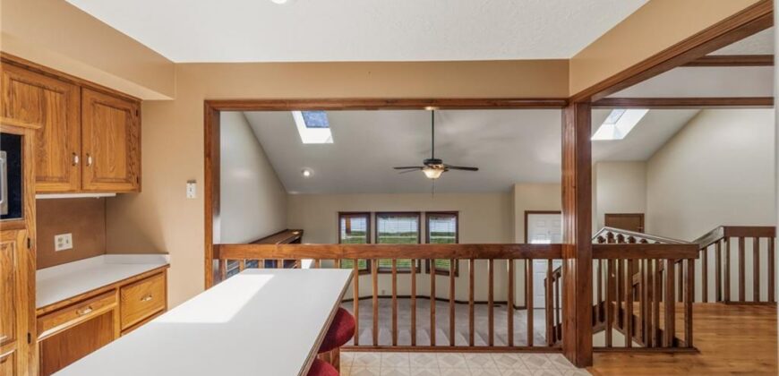 5308 N Wyandotte Street, Gladstone, MO 64118