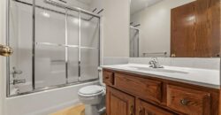 5308 N Wyandotte Street, Gladstone, MO 64118