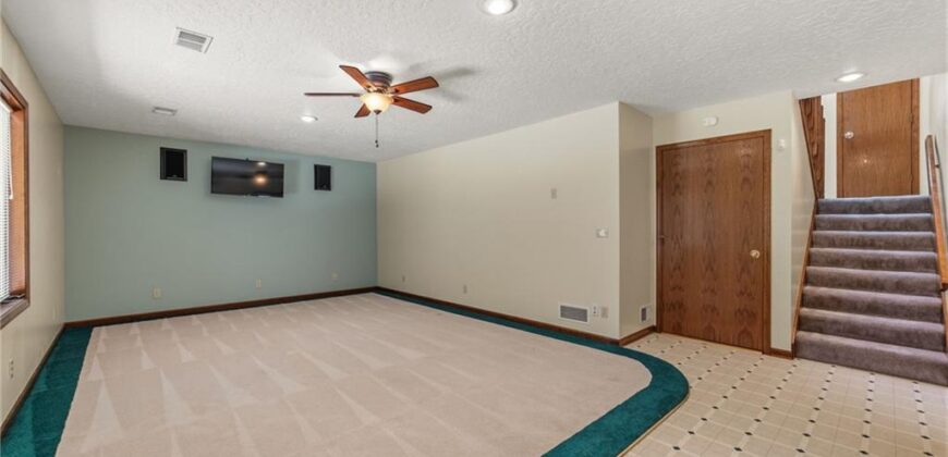 5308 N Wyandotte Street, Gladstone, MO 64118