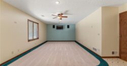 5308 N Wyandotte Street, Gladstone, MO 64118