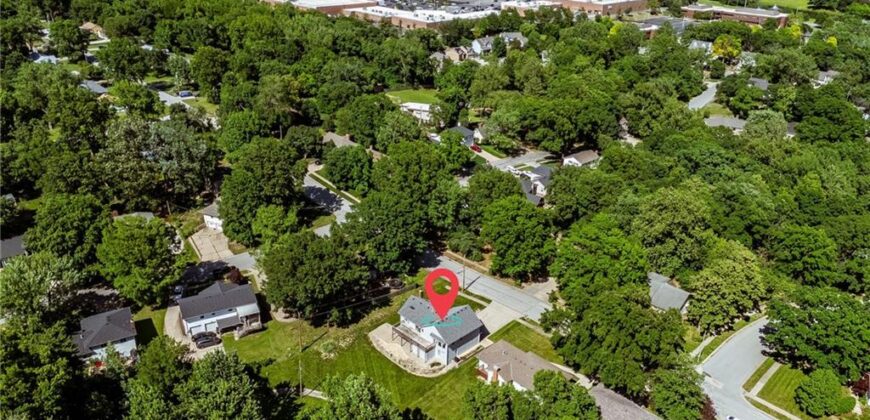 5308 N Wyandotte Street, Gladstone, MO 64118