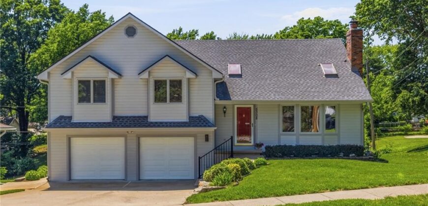 5308 N Wyandotte Street, Gladstone, MO 64118