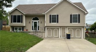 8820 NE 110th Street, Kansas City, MO 64157