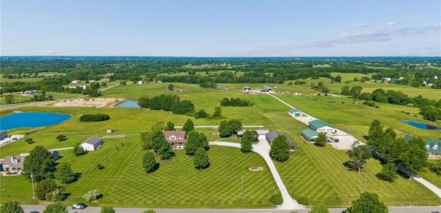 17308 Endicott Road, Kearney, MO 64060