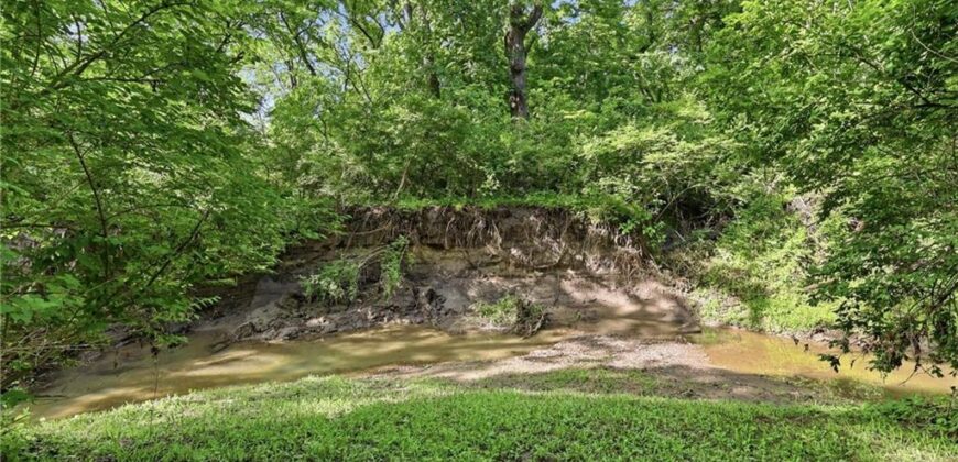 295 Fawn Lane, Liberty, MO 64068