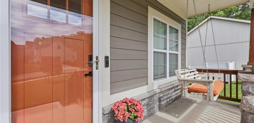 295 Fawn Lane, Liberty, MO 64068