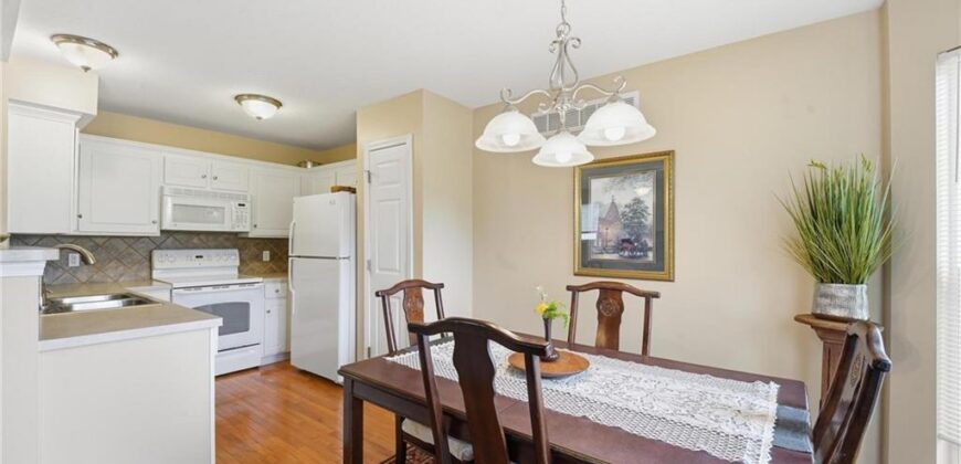 9844 N Hawthorne Avenue, Kansas City, MO 64157