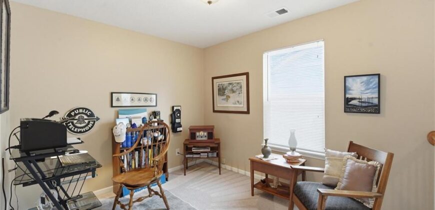 9844 N Hawthorne Avenue, Kansas City, MO 64157