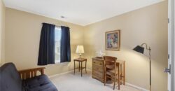 9844 N Hawthorne Avenue, Kansas City, MO 64157