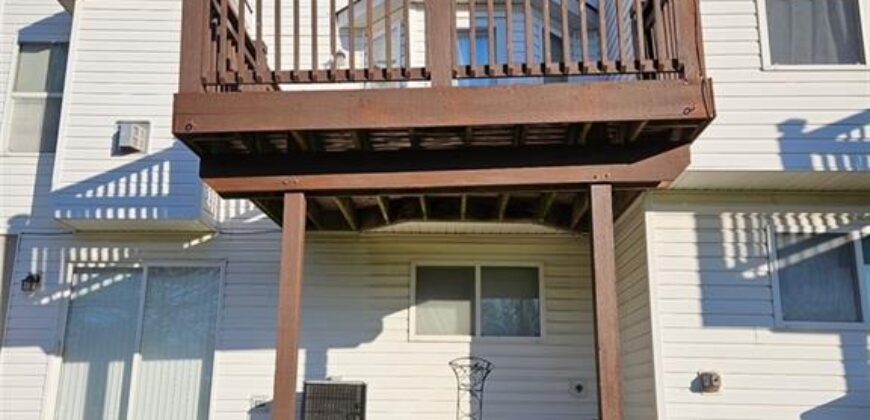 9844 N Hawthorne Avenue, Kansas City, MO 64157