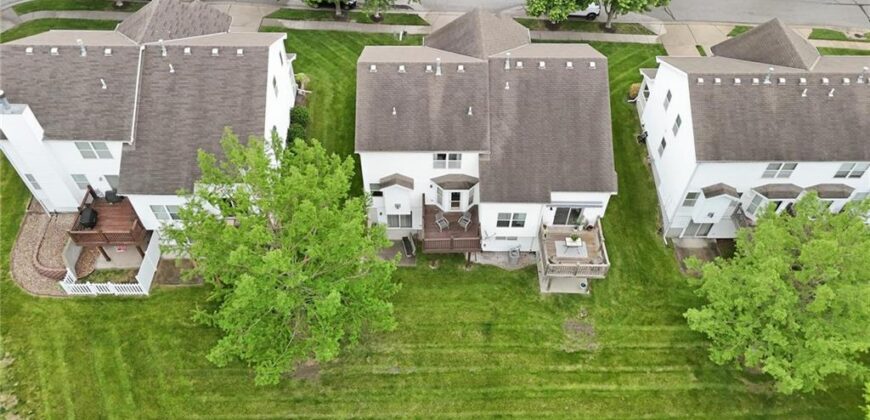 9844 N Hawthorne Avenue, Kansas City, MO 64157