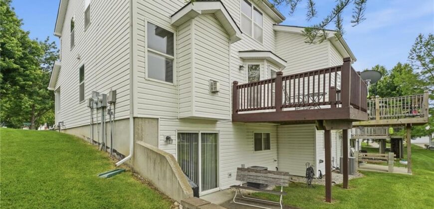 9844 N Hawthorne Avenue, Kansas City, MO 64157