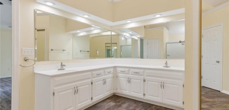 9127 NW 86 Court, Kansas City, MO 64153