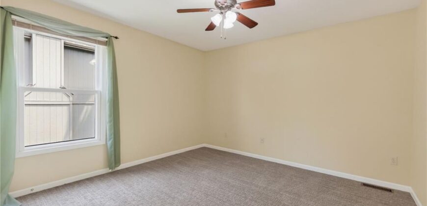 9127 NW 86 Court, Kansas City, MO 64153