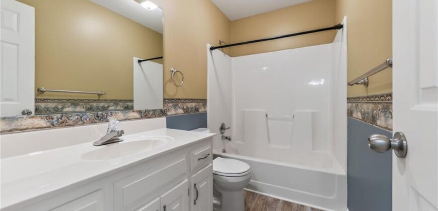 9127 NW 86 Court, Kansas City, MO 64153