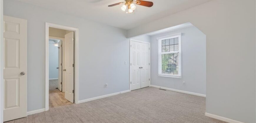 9127 NW 86 Court, Kansas City, MO 64153