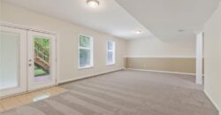 9127 NW 86 Court, Kansas City, MO 64153