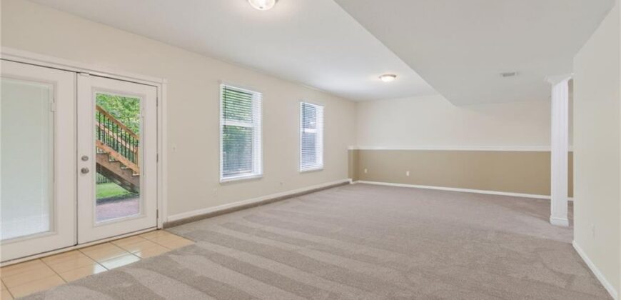 9127 NW 86 Court, Kansas City, MO 64153