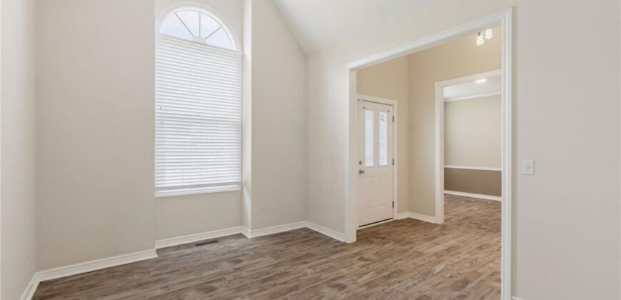 9127 NW 86 Court, Kansas City, MO 64153