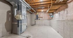 9127 NW 86 Court, Kansas City, MO 64153