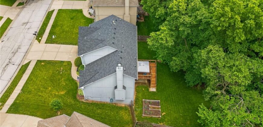 9127 NW 86 Court, Kansas City, MO 64153