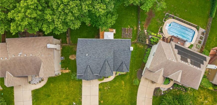 9127 NW 86 Court, Kansas City, MO 64153