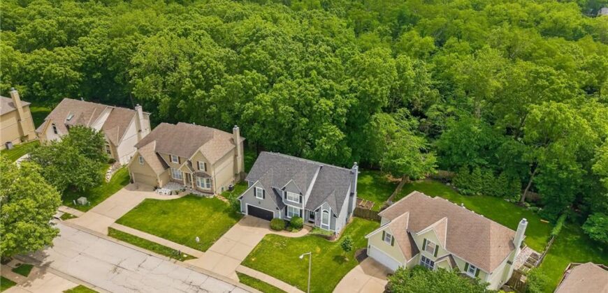9127 NW 86 Court, Kansas City, MO 64153
