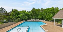 9127 NW 86 Court, Kansas City, MO 64153