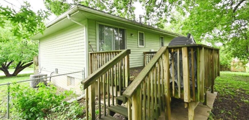 10526 N Walnut Street, Kansas City, MO 64155