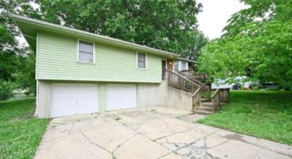 10526 N Walnut Street, Kansas City, MO 64155