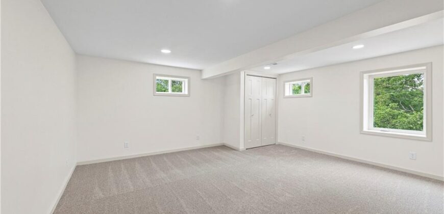 6504 Valley View Street, Kansas City, MO 64152