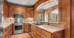 1900 NE 159th Street, Smithville, MO 64089