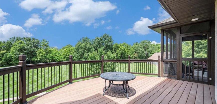 1900 NE 159th Street, Smithville, MO 64089