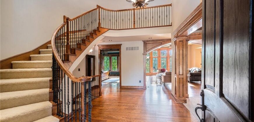1900 NE 159th Street, Smithville, MO 64089