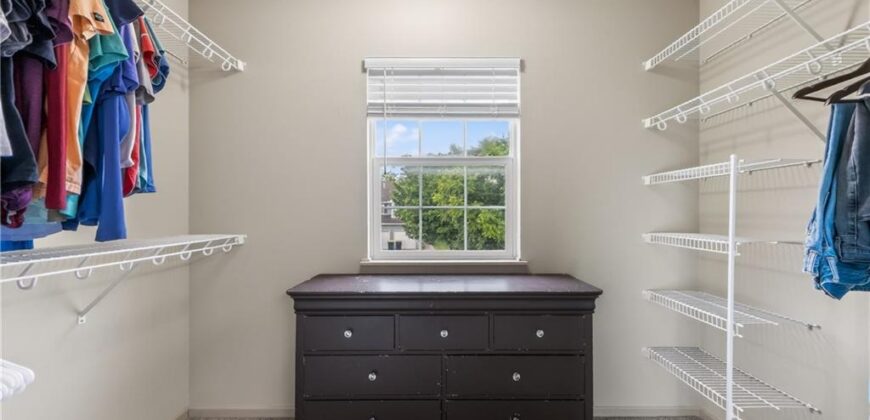 9770 N LEWIS Avenue, Kansas City, MO 64157