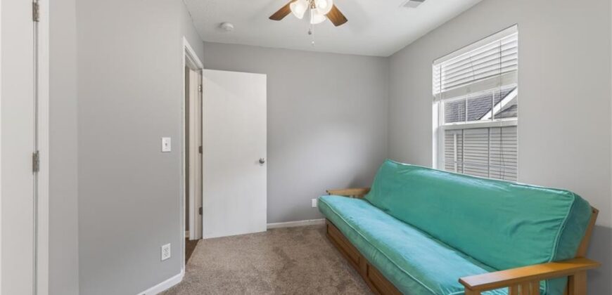 9770 N LEWIS Avenue, Kansas City, MO 64157