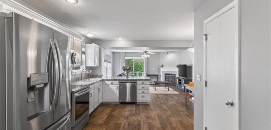 9770 N LEWIS Avenue, Kansas City, MO 64157
