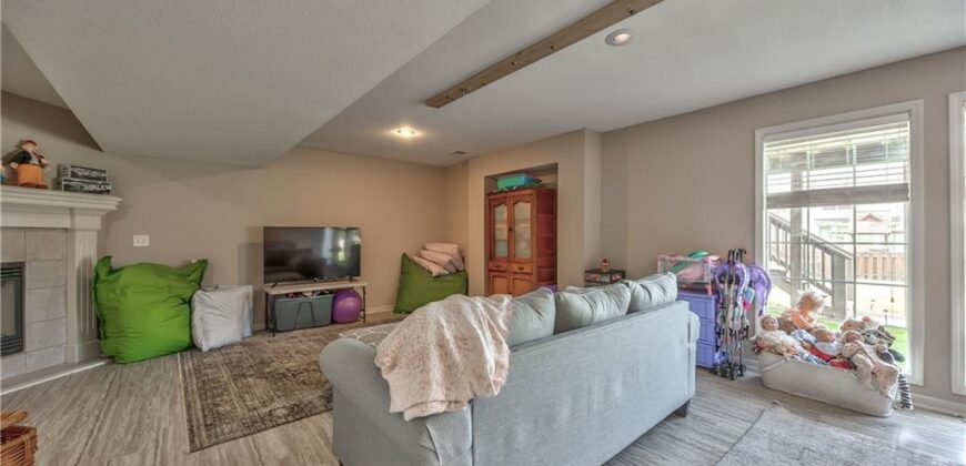 4605 NE 105th Street, Kansas City, MO 64156